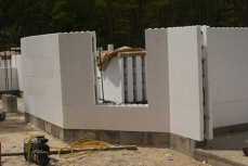 Angled Walls with Fox Blocks ICF